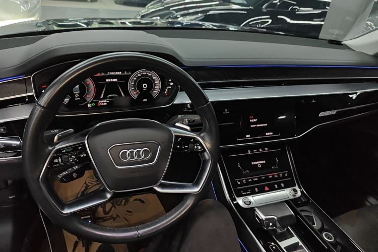 Used Audi A8 2022 A8L 50 TFSI quattro Comfort Edition Collector's Model Interior 2