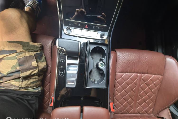 Used Audi A8 2022 A8L 55 TFSI quattro Luxury Edition Collector's Model Interior 4