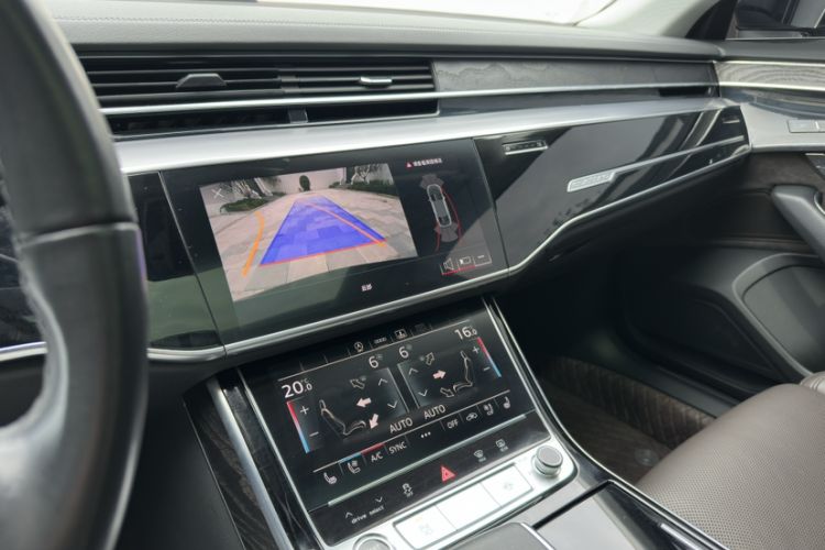 Used Audi A8 2022 A8L 50 TFSI quattro Comfort Edition Collector's Model Interior 6