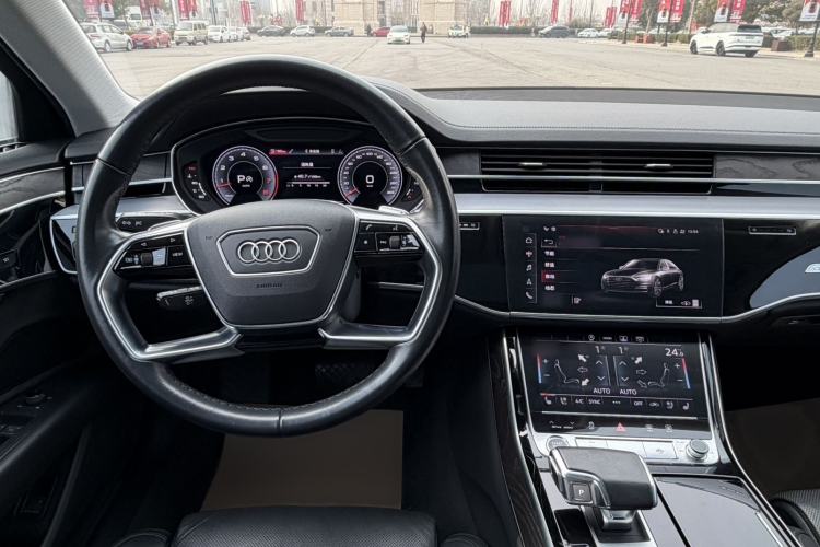 Used Audi A8 2022 A8L 50 TFSI quattro Comfort Edition Collector's Model Interior 7