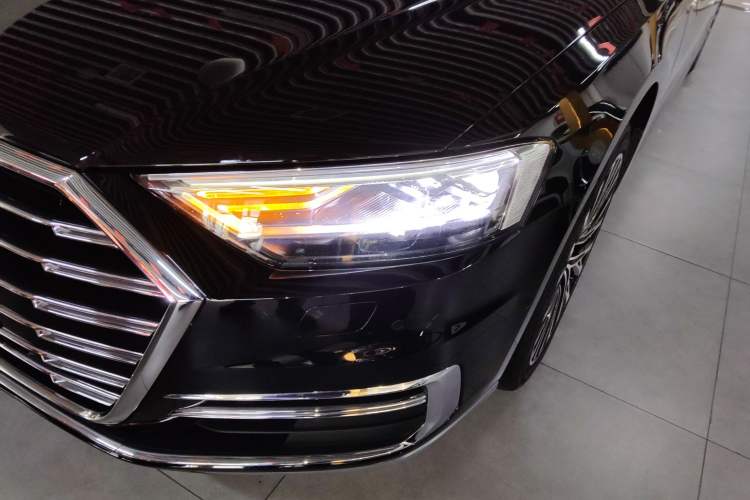 Used Audi A8 2022 A8L 50 TFSI quattro Comfort Edition Collector's Model Left Front Headlight