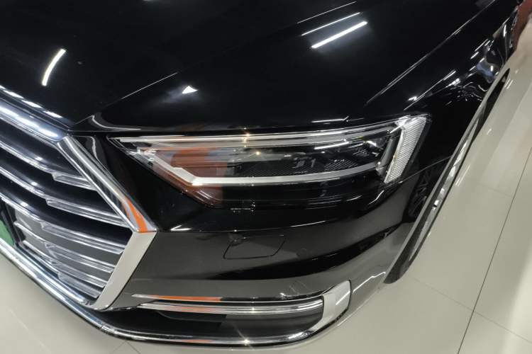 Used Audi A8 2022 A8L 50 TFSI quattro Comfort Edition Collector's Model Left Front Headlight