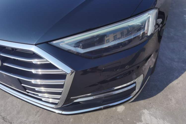 Used Audi A8 2022 A8L 50 TFSI quattro Comfort Edition Collector's Model Left Front Headlight