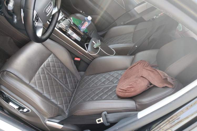 Used Audi A8 2022 A8L 50 TFSI quattro Comfort Edition Collector's Model Left Front Seat