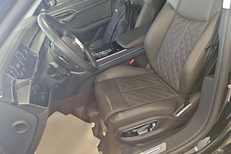 Used Audi A8 2022 A8L 50 TFSI quattro Comfort Edition Collector's Model Left Front Seat