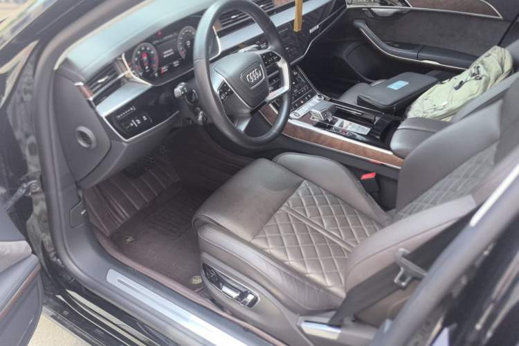 Used Audi A8 2022 A8L 55 TFSI quattro Luxury Edition Collector's Model Left Front Seat