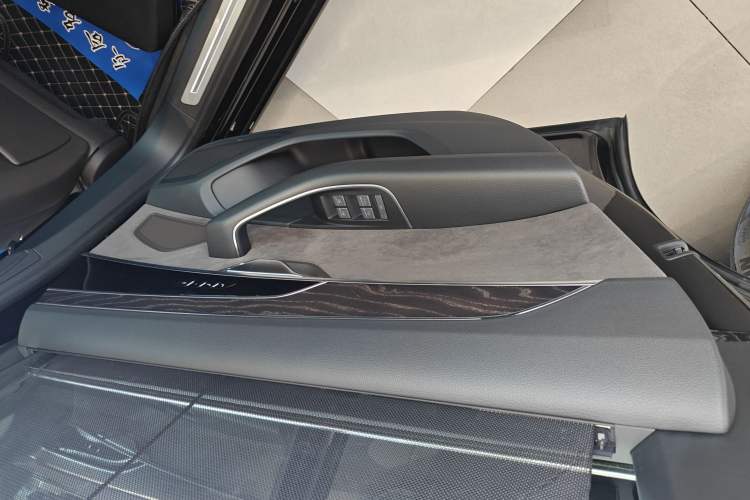 Used Audi A8 2022 A8L 50 TFSI quattro Comfort Edition Collector's Model Left Rear Door Interior