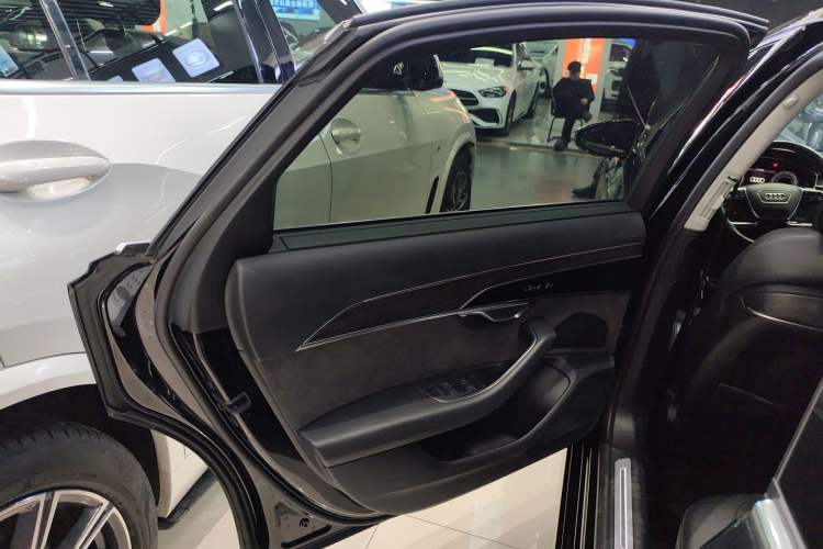 Used Audi A8 2022 A8L 50 TFSI quattro Comfort Edition Collector's Model Left Rear Door Interior