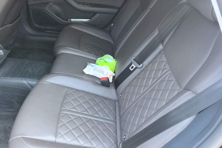 Used Audi A8 2022 A8L 50 TFSI quattro Comfort Edition Collector's Model Left Rear Seat