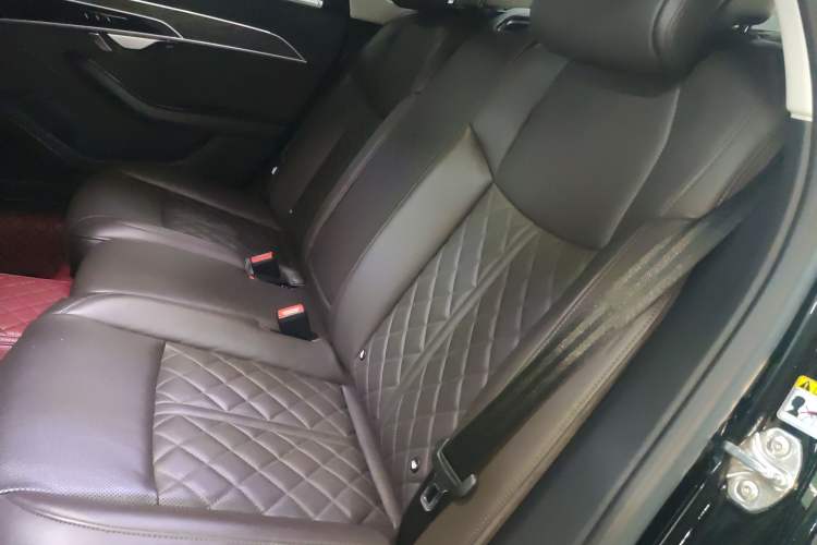 Used Audi A8 2022 A8L 50 TFSI quattro Comfort Edition Collector's Model Left Rear Seat
