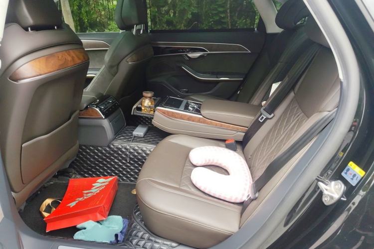 Used Audi A8 2022 A8L 55 TFSI quattro Luxury Edition Collector's Model Left Rear Seat