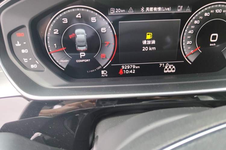 Used Audi A8 2022 A8L 50 TFSI quattro Comfort Edition Collector's Model Odometer Close Up