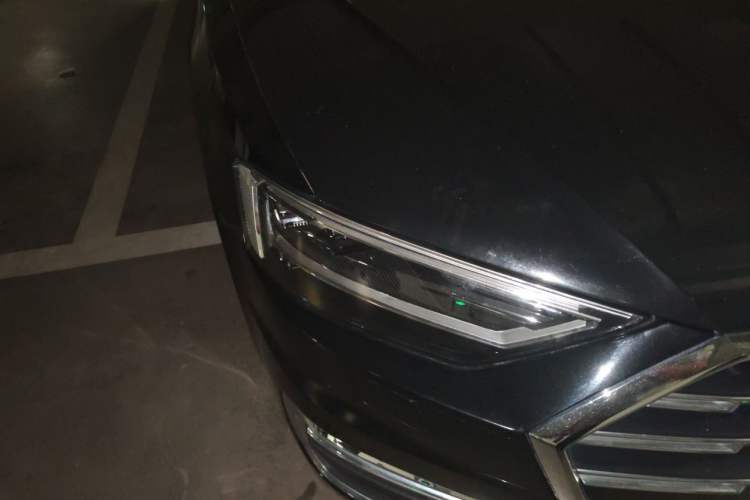 Used Audi A8 2022 A8L 50 TFSI quattro Comfort Edition Collector's Model Right Front Headlight
