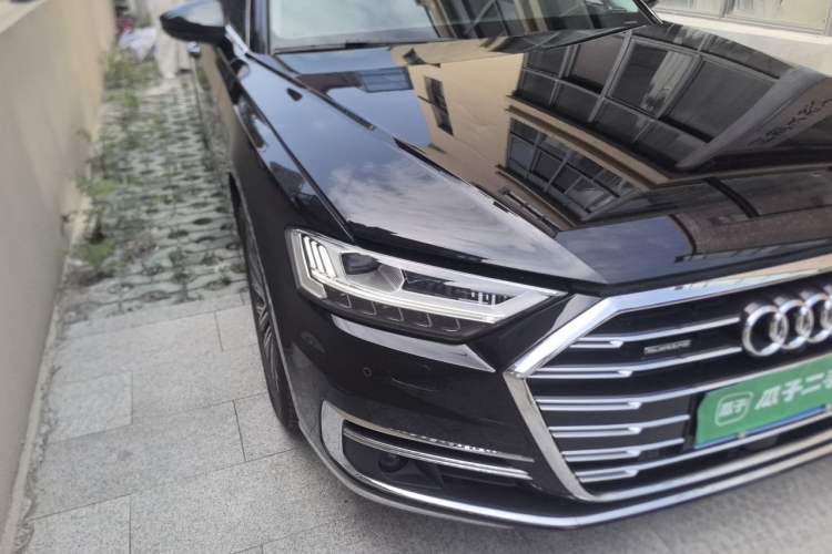 Used Audi A8 2022 A8L 55 TFSI quattro Luxury Edition Collector's Model Right Front Headlight
