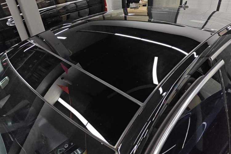 Used Audi A8 2022 A8L 50 TFSI quattro Comfort Edition Collector's Model Roof