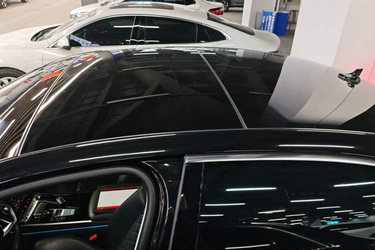 Used Audi A8 2022 A8L 50 TFSI quattro Comfort Edition Collector's Model Roof