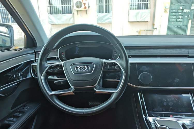 Used Audi A8 2022 A8L 50 TFSI quattro Comfort Edition Collector's Model Steering Wheel