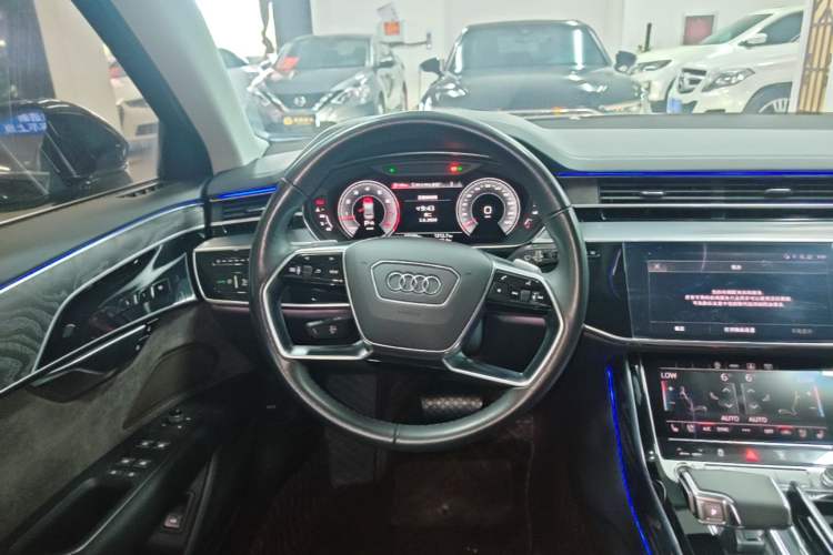 Used Audi A8 2022 A8L 50 TFSI quattro Comfort Edition Collector's Model Steering Wheel