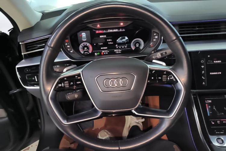 Used Audi A8 2022 A8L 50 TFSI quattro Comfort Edition Collector's Model Steering Wheel
