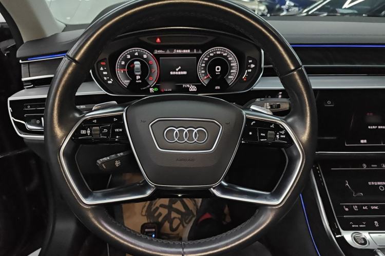 Used Audi A8 2022 A8L 50 TFSI quattro Comfort Edition Collector's Model Steering Wheel