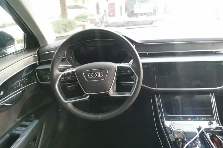Used Audi A8 2022 A8L 50 TFSI quattro Comfort Edition Collector's Model Steering Wheel