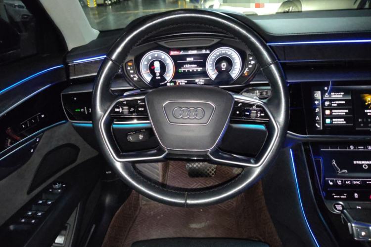 Used Audi A8 2022 A8L 50 TFSI quattro Comfort Edition Collector's Model Steering Wheel