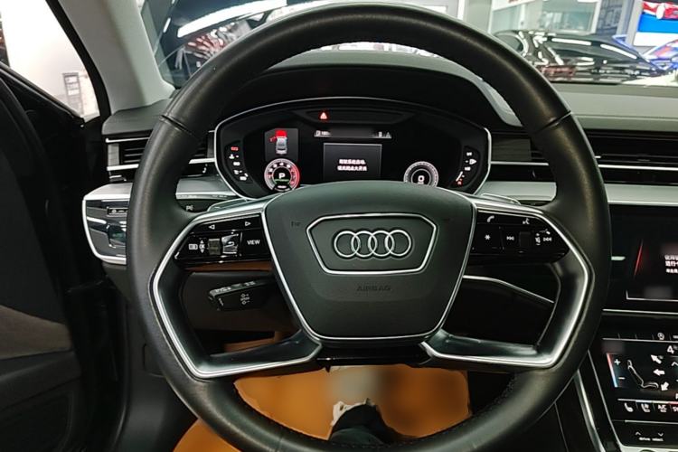 Used Audi A8 2022 A8L 50 TFSI quattro Comfort Edition Collector's Model Steering Wheel