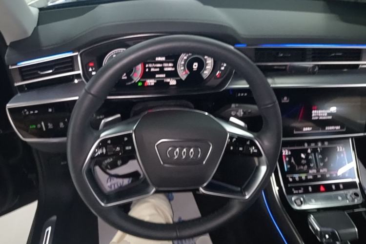 Used Audi A8 2022 A8L 50 TFSI quattro Comfort Edition Collector's Model Steering Wheel