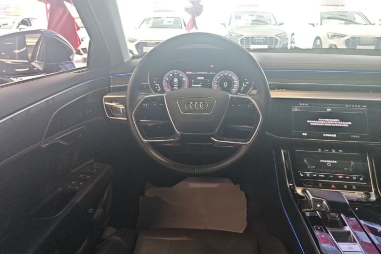 Used Audi A8 2022 A8L 50 TFSI quattro Comfort Edition Collector's Model Steering Wheel
