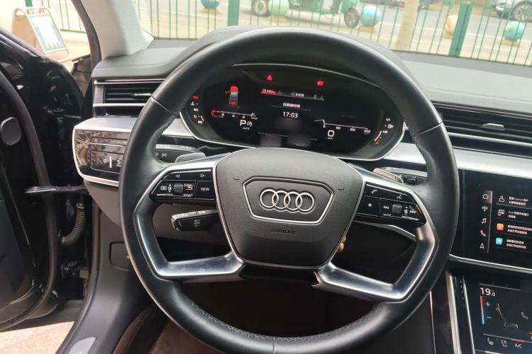 Used Audi A8 2022 A8L 50 TFSI quattro Luxury Collection Edition Steering Wheel