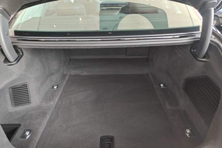 Used Audi A8 2022 A8L 50 TFSI quattro Comfort Edition Collector's Model Trunk