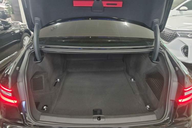Used Audi A8 2022 A8L 50 TFSI quattro Comfort Edition Collector's Model Trunk