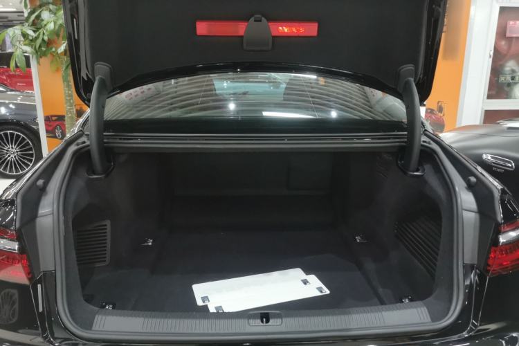 Used Audi A8 2022 A8L 50 TFSI quattro Comfort Edition Collector's Model Trunk