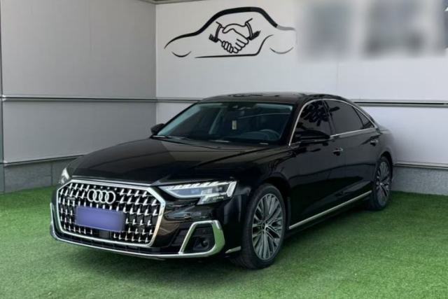 Audi A8 2023 A8L 50 TFSI quattro Prestige Edition с пробегом