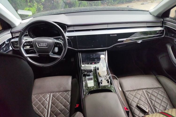 Used Audi A8 2023 A8L 50 TFSI quattro Prestige Edition Center Console