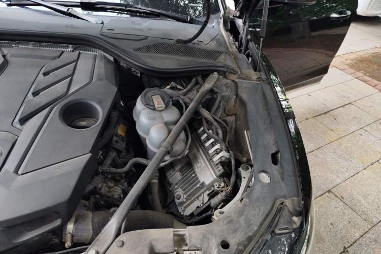 Used Audi A8 2023 A8L 50 TFSI quattro Prestige Edition Engine Bay Left