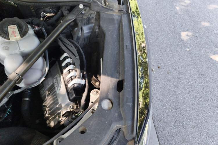 Used Audi A8 2023 A8L 50 TFSI quattro Prestige Edition Engine Bay Left