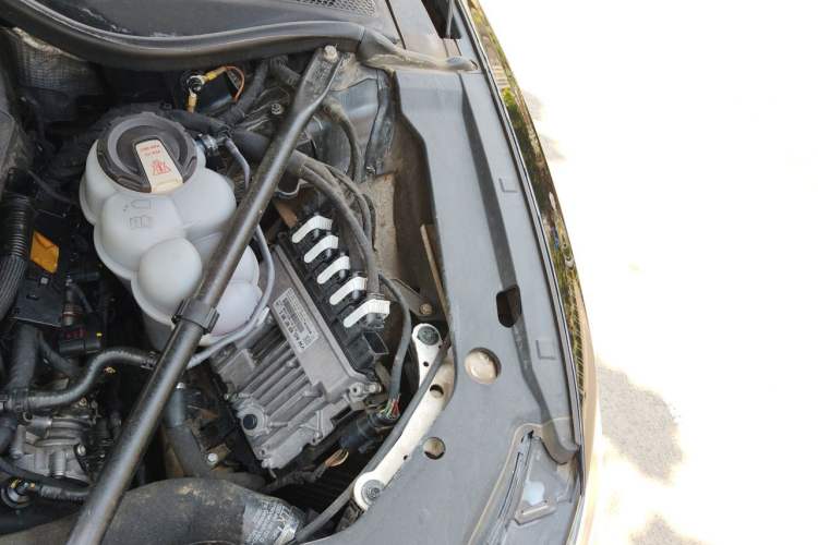 Used Audi A8 2023 A8L 50 TFSI quattro Prestige Edition Engine Bay Left