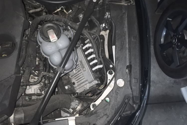 Used Audi A8 2023 A8L 50 TFSI quattro Prestige Edition Engine Bay Left
