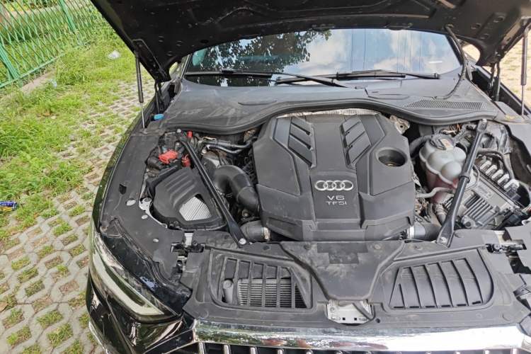 Used Audi A8 2023 A8L 50 TFSI quattro Prestige Edition Engine Bay Right