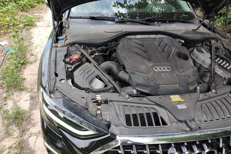 Used Audi A8 2023 A8L 50 TFSI quattro Prestige Edition Engine Bay Right