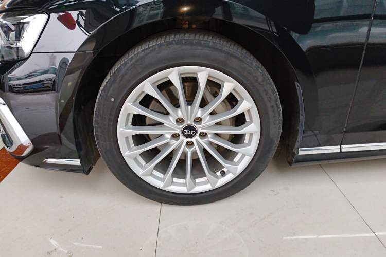 Used Audi A8 2023 A8L 45 TFSI quattro Luxury Model Exterior 1