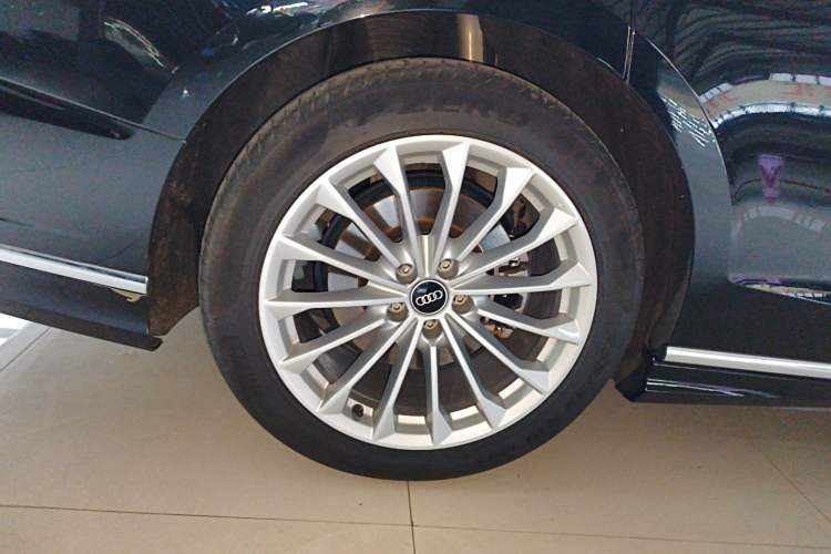 Used Audi A8 2023 A8L 45 TFSI quattro Luxury Model Exterior 2
