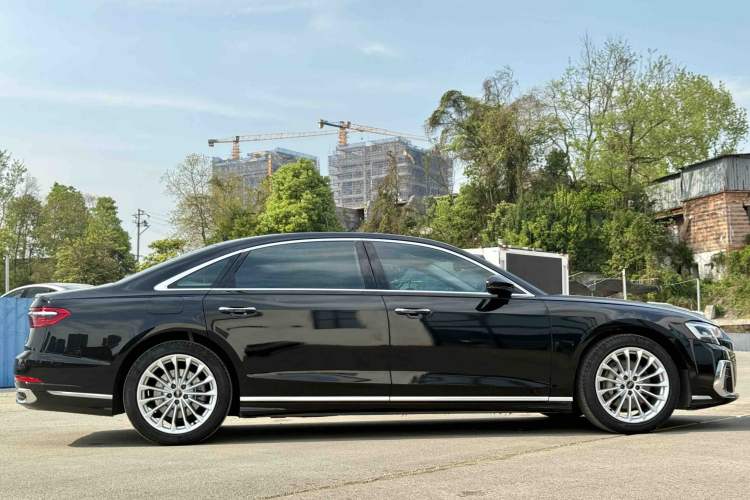 Used Audi A8 2023 A8L 45 TFSI quattro Luxury Model Exterior 3
