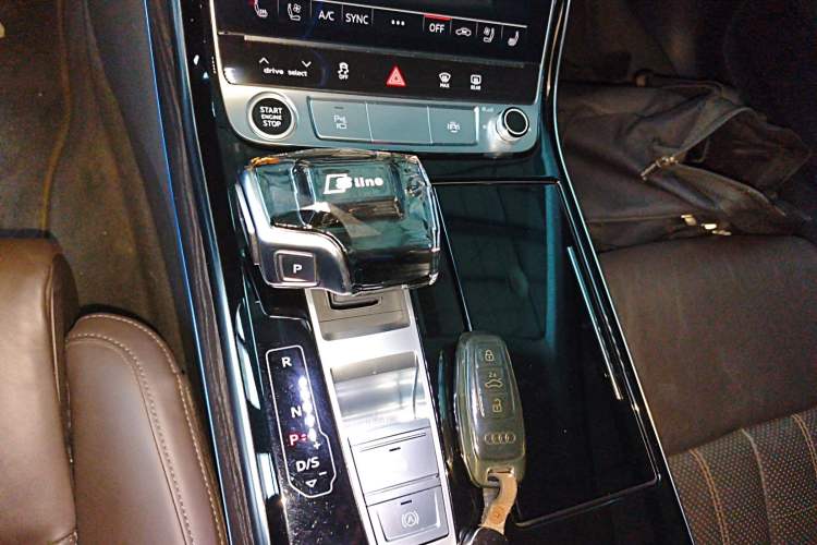 Used Audi A8 2023 A8L 45 TFSI quattro Luxury Model Gear Lever
