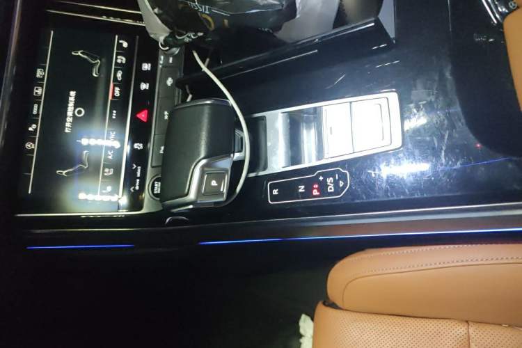 Used Audi A8 2023 A8L 50 TFSI quattro Prestige Edition Gear Lever
