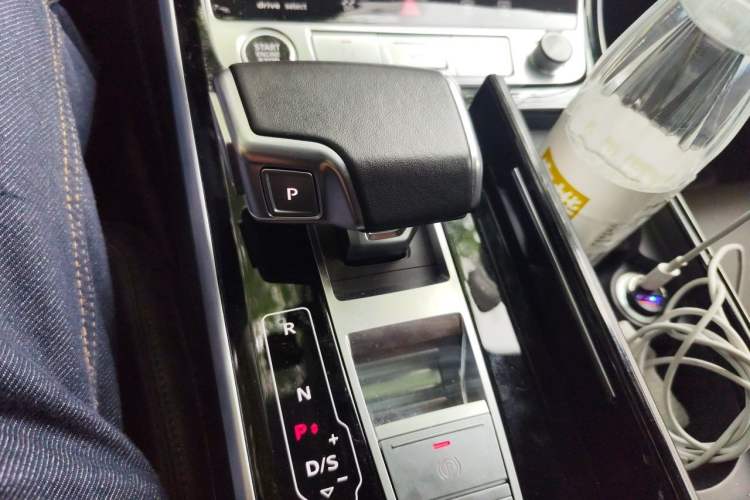 Used Audi A8 2023 A8L 50 TFSI quattro Prestige Edition Gear Lever