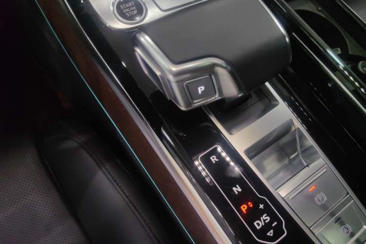Used Audi A8 2023 A8L 50 TFSI quattro Prestige Edition Gear Lever
