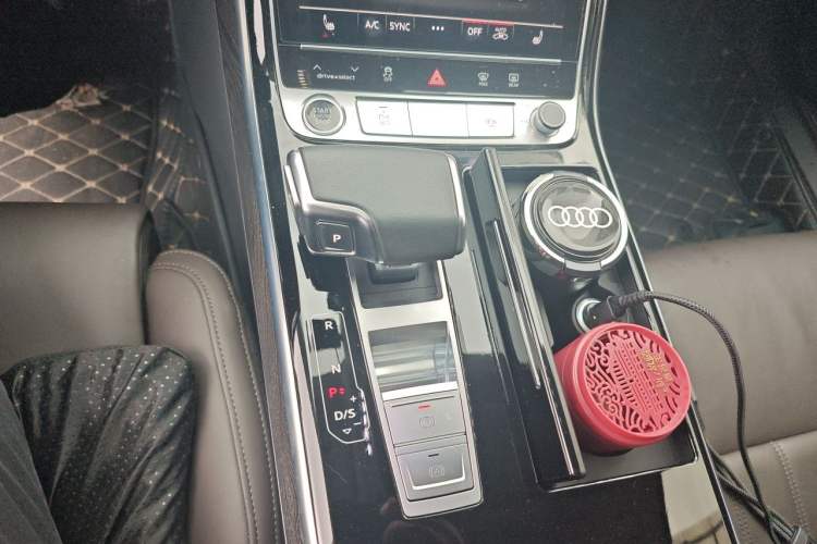 Used Audi A8 2023 A8L 45 TFSI quattro Luxury Model Gear Lever