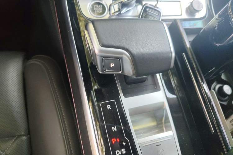 Used Audi A8 2023 A8L 50 TFSI quattro Prestige Edition Gear Lever